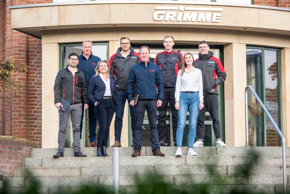 Gruppenfoto Mitarbeiter von GRIMME